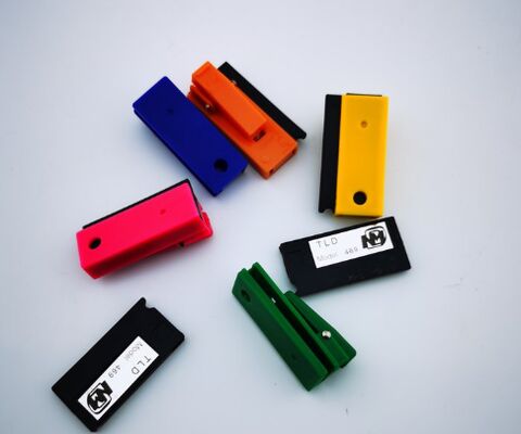 उन्नत पीज़ोइलेक्ट्रिक वेफर थर्मोलुमिनेसेन्ट डोसिमीटर चिकित्सा इमेजिंग आश्वासन और परमाणु कार्यकर्ता सुरक्षा निगरानी के लिए आदर्श